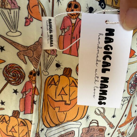 NEW Magical Mamas Halloween tee shirt - bamboo - v neck - pumpkin - size XXL - Picture 10 of 11